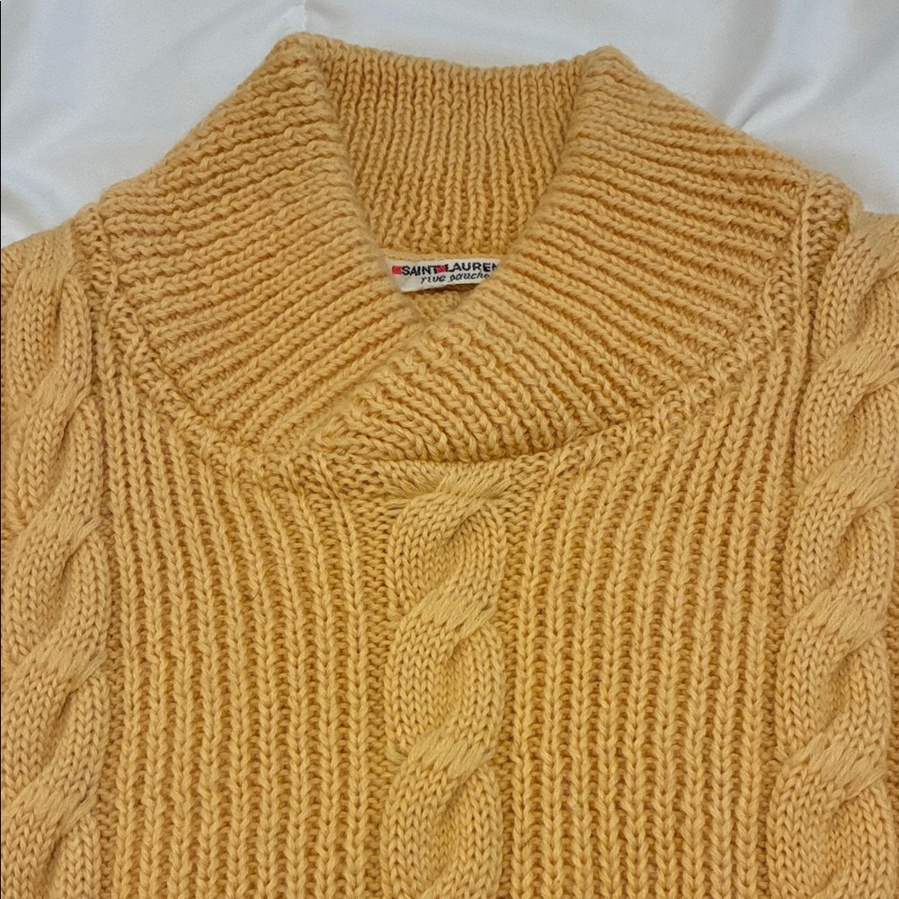 Women Saint Laurent Vintage70s Pure Wool Yellow Mustard Cable Knit Sweater Sz 4 - Picture 3 of 8